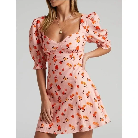 NWT Showpo Rosini Mini‎ Dress Size 6 Pink Floral Puff Sleeve Sweetheart A-Line - Picture 14 of 14